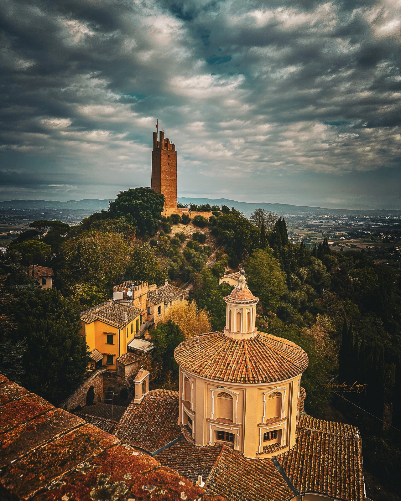 The Tower of Federico II dominates the skyline of San Miniato, offering panoramic views over the Tuscan countryside
